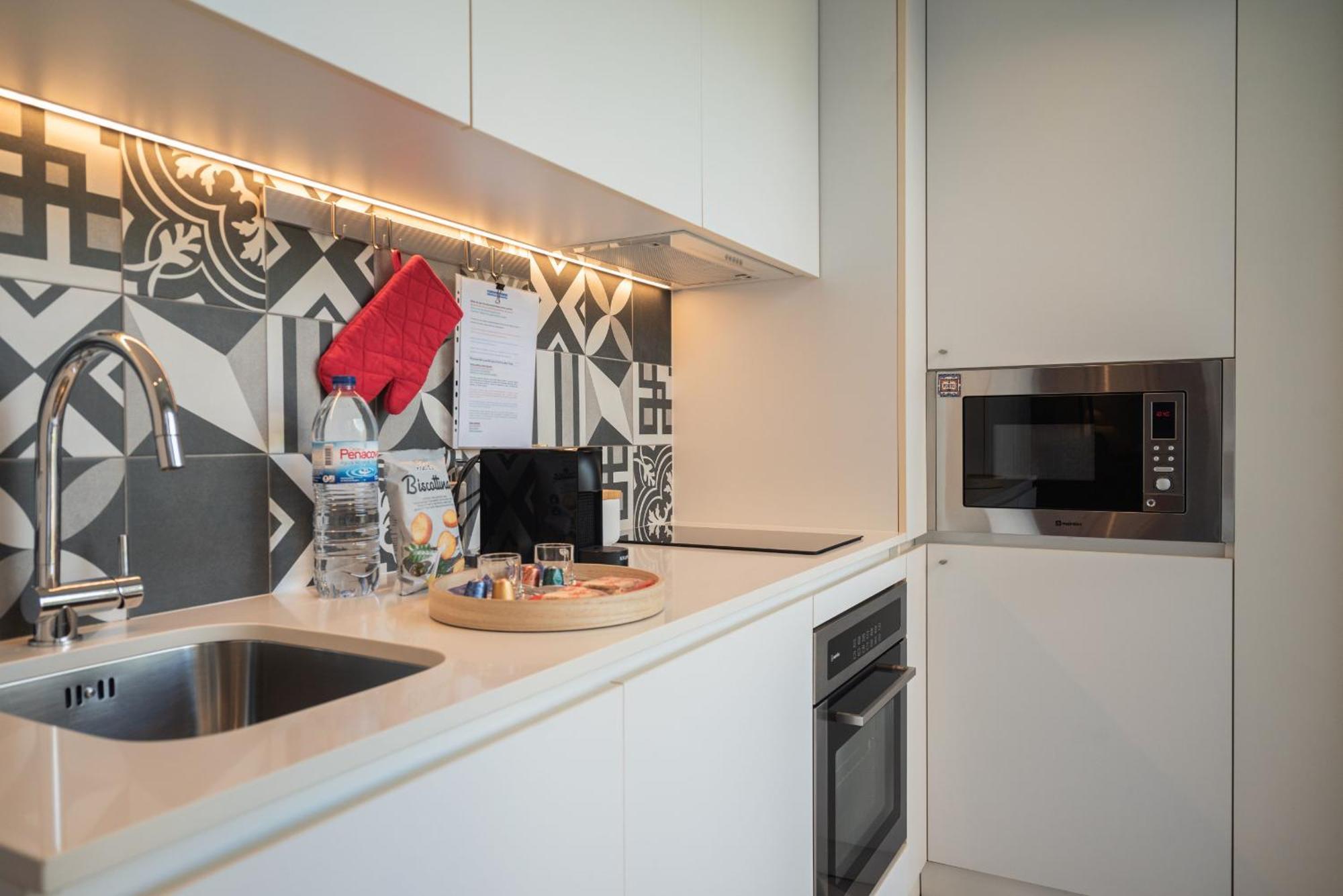 Modern Loft W Ac Downtown And Metro Apartment Porto Exterior photo