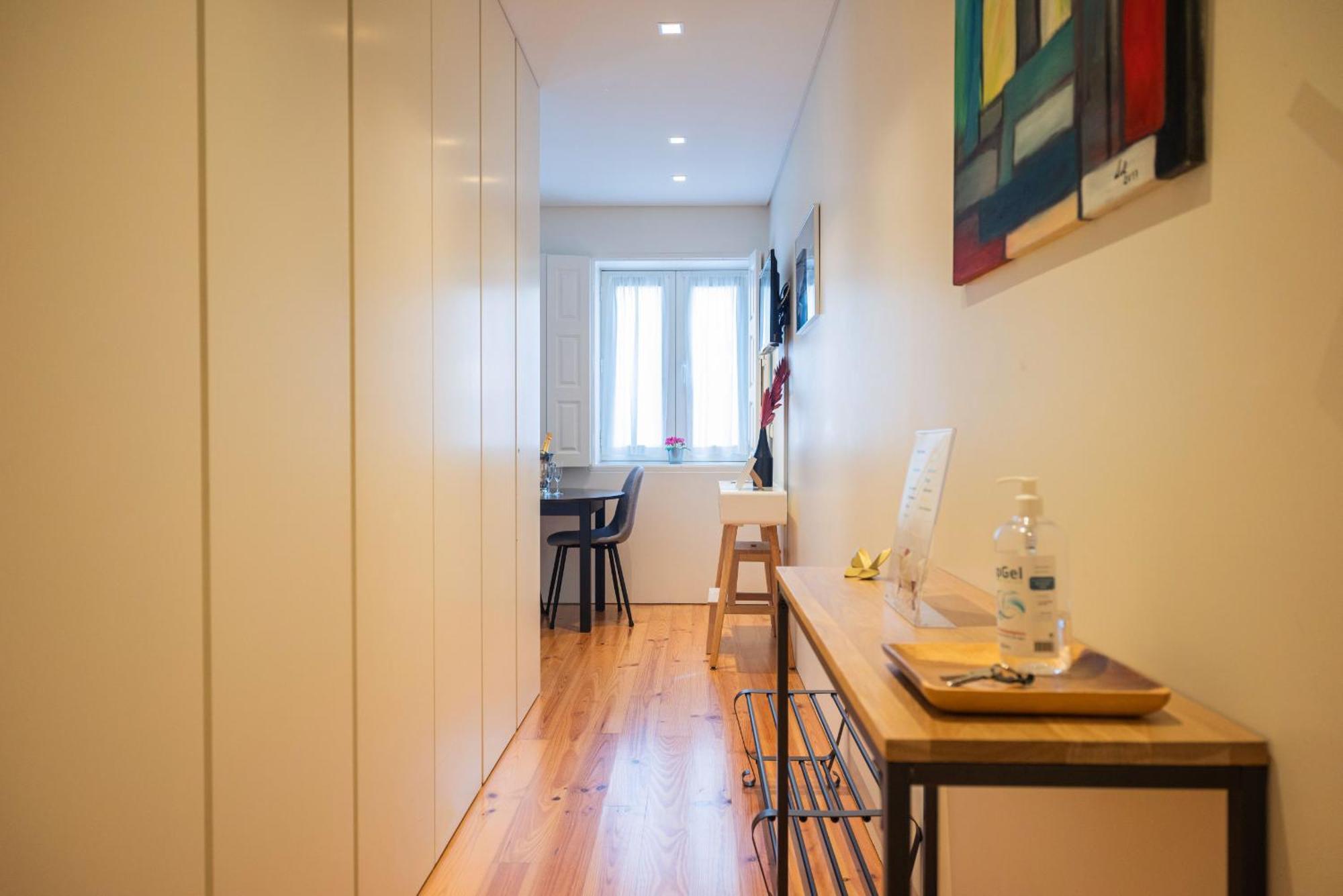 Modern Loft W Ac Downtown And Metro Apartment Porto Exterior photo