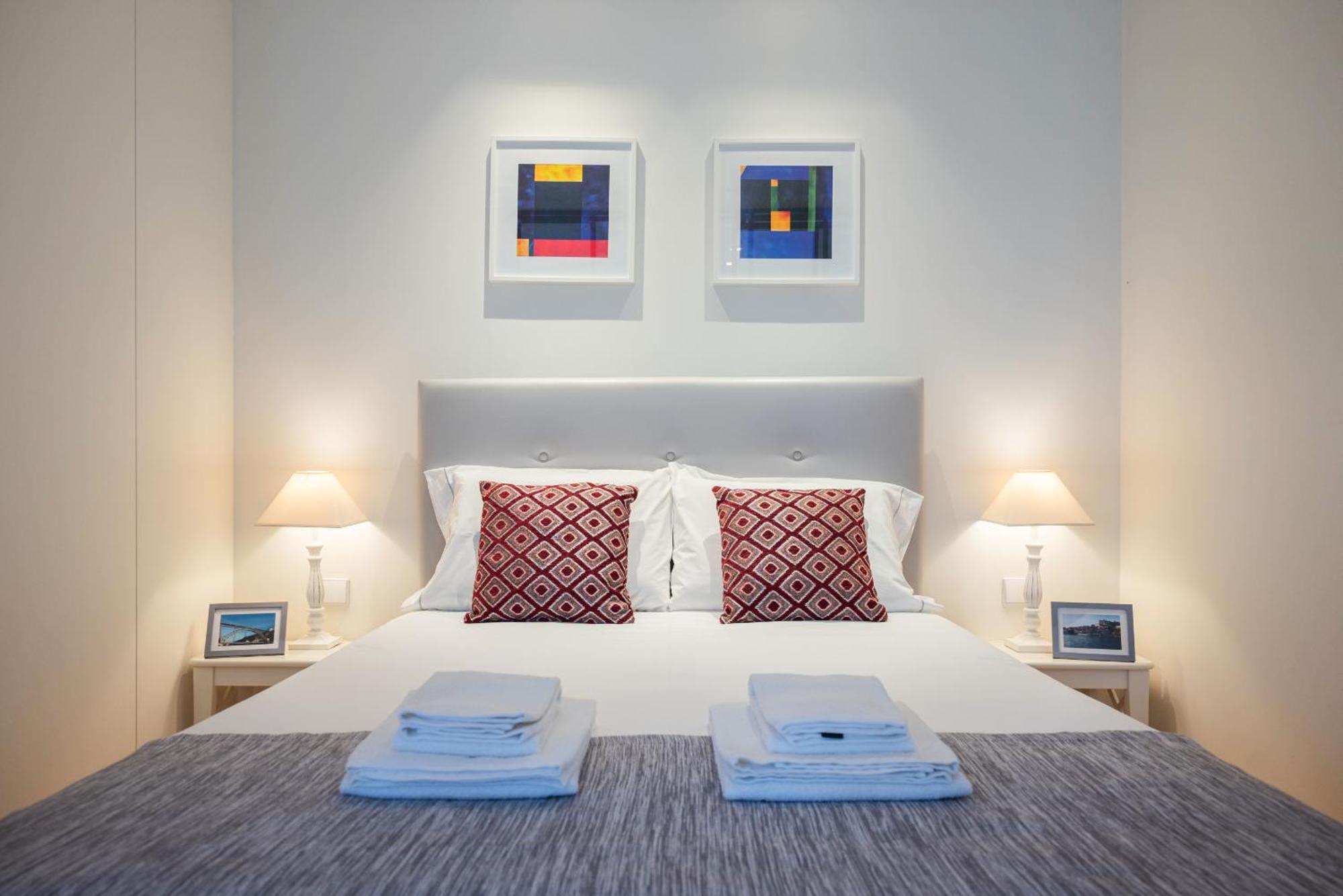 Modern Loft W Ac Downtown And Metro Apartment Porto Exterior photo